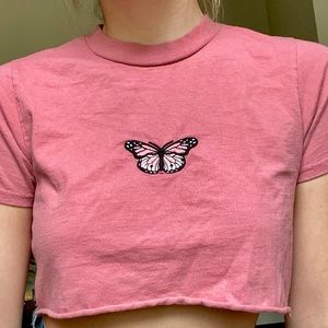 pink butterfly embroidery cropped tee